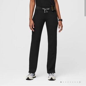 Figs Kade Women's Cargo Pants, Black Size Small